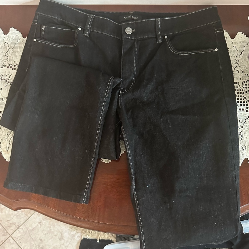 Crop leg jeans from White House black market. Size 14